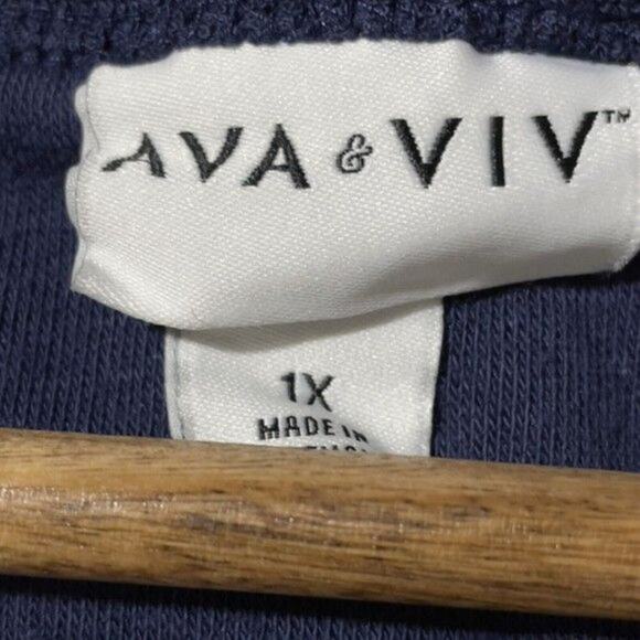 Ava & Viv Tank Women's 1X Plus Size Casual Dark Blue Loop Terry - Picture 7 of 9